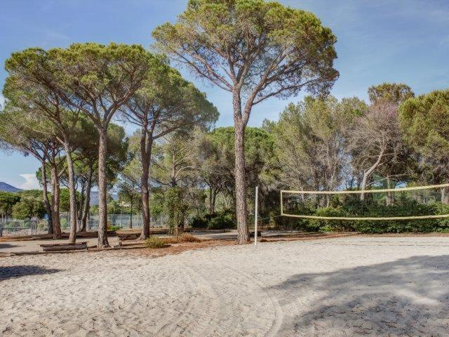 Studio 4P Vue Piscine St Raphael Valescure - Au Coeur Des Golfs Saint-Raphaël Extérieur photo