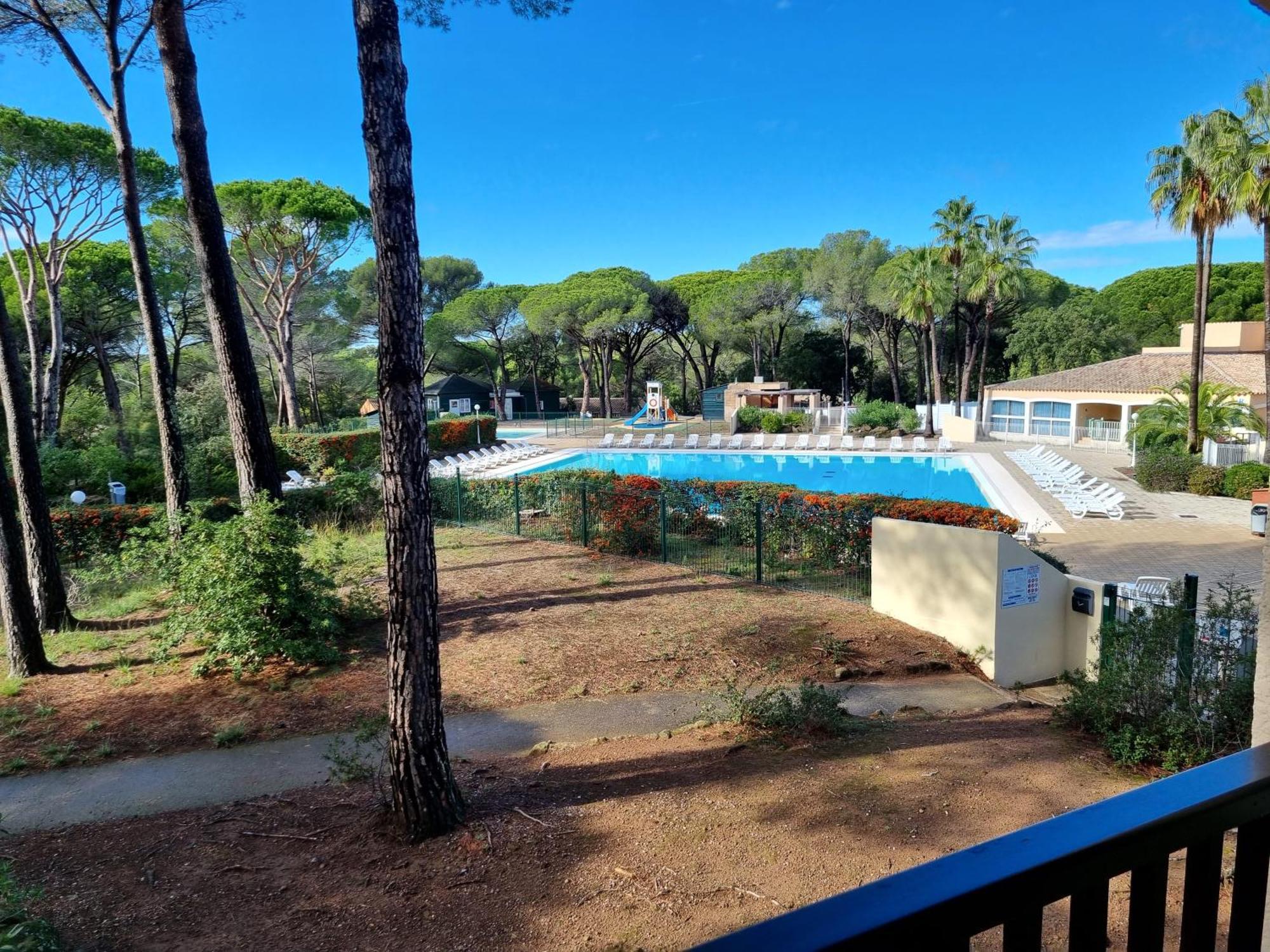 Studio 4P Vue Piscine St Raphael Valescure - Au Coeur Des Golfs Saint-Raphaël Extérieur photo